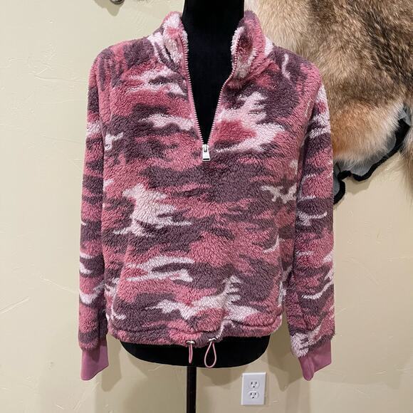 Calvin Klein Cropped‎ Camo Sherpa Pullover 1/4 Zip - Picture 1 of 5